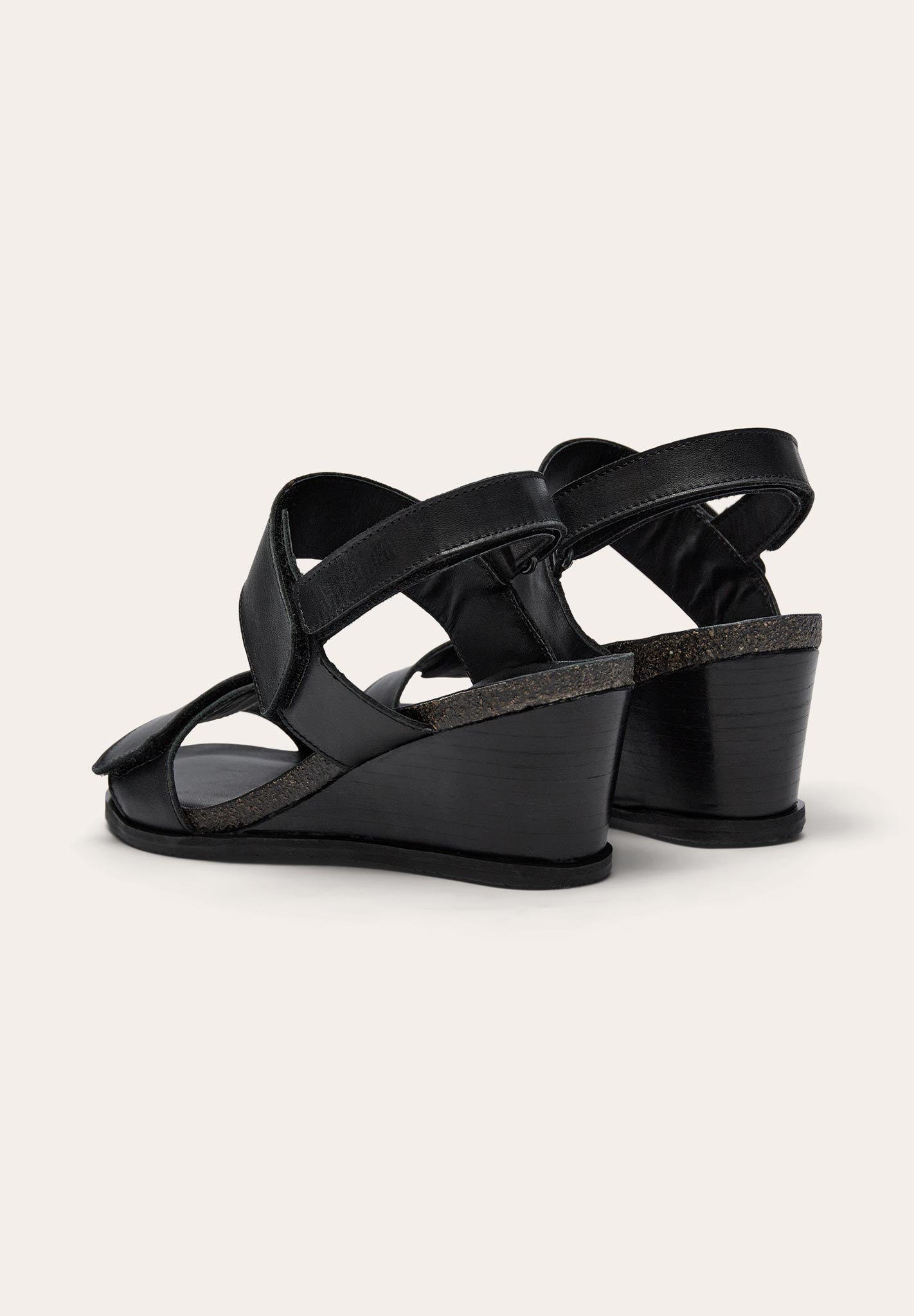 Malucca Celeste Camel