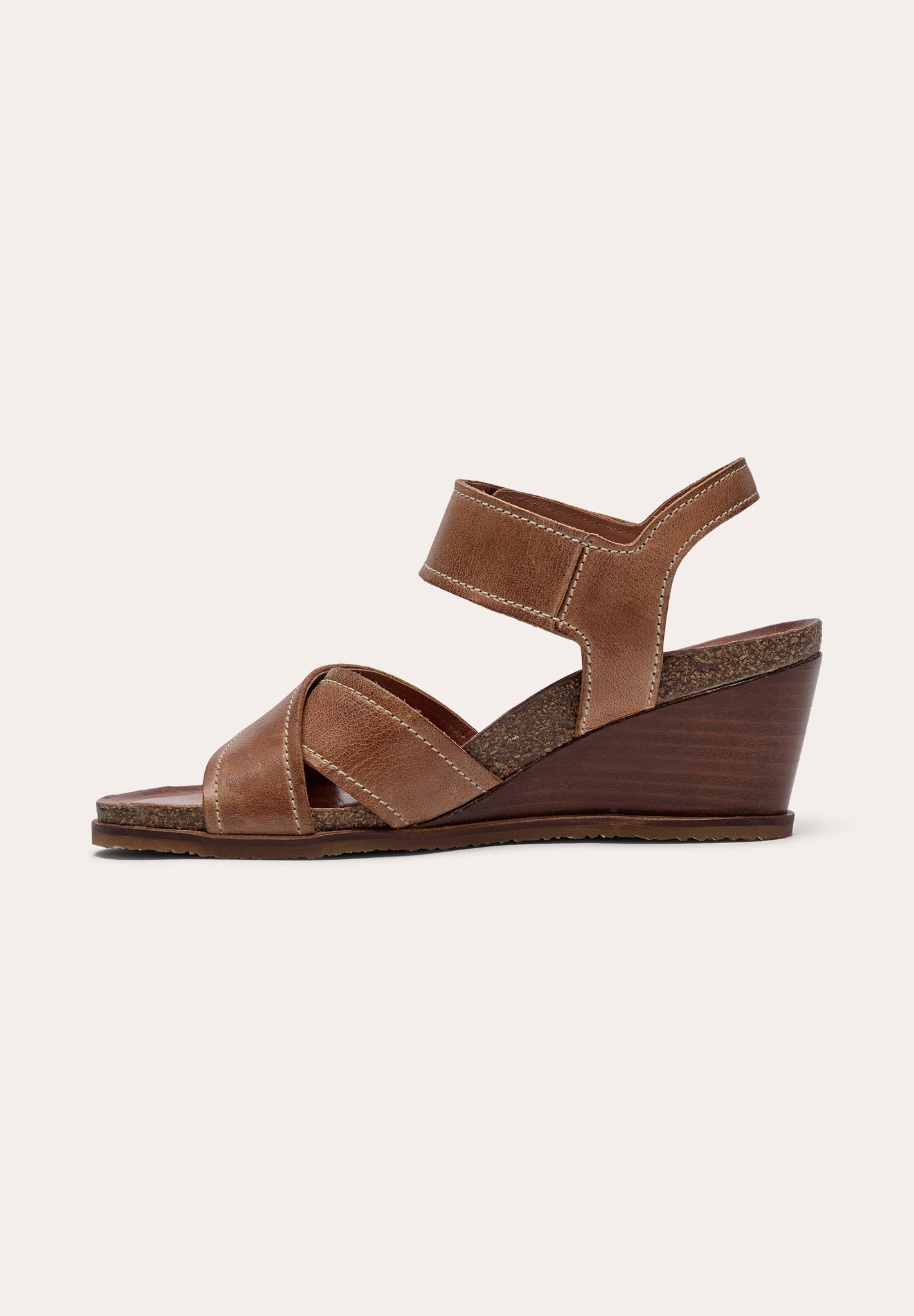 Malucca Menalon Camel