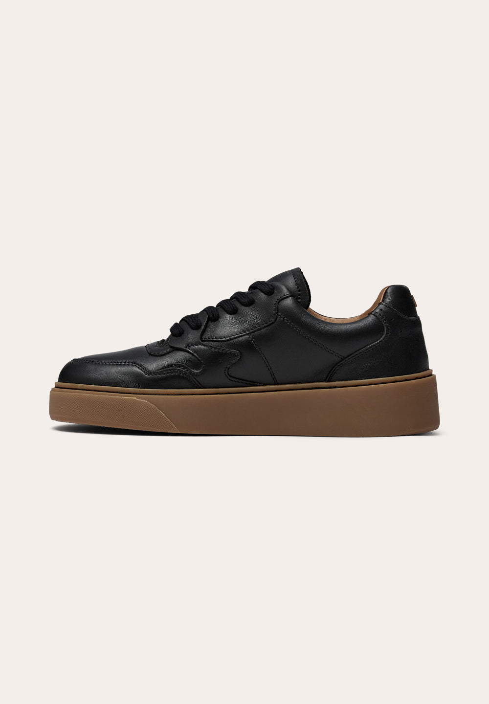 Malucca Sportive Black